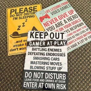 Gamer Themed metal Wall Signs Set